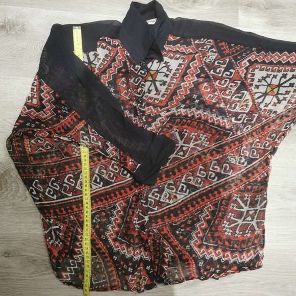 🍀3/$30 Sam and Lavi kimono long sleeve blouse - Picture 5 of 9